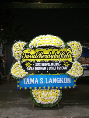 Papan Bunga Duka di Ledokombo